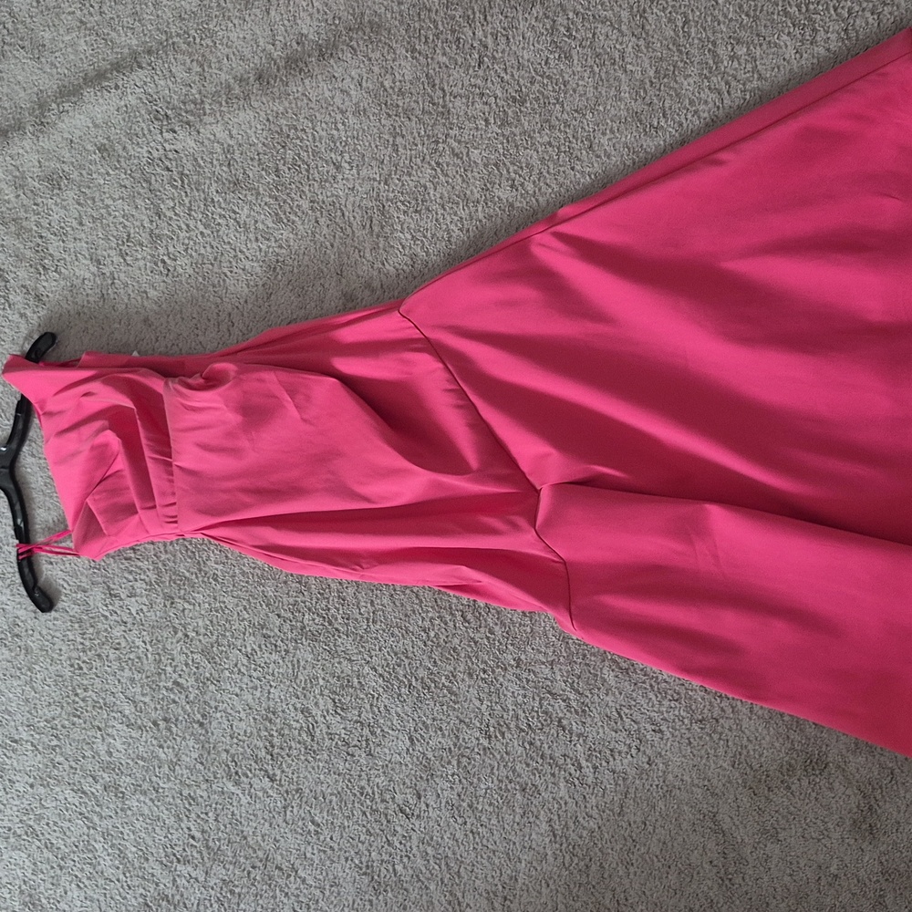 Chic Pink One-Shoulder Dress